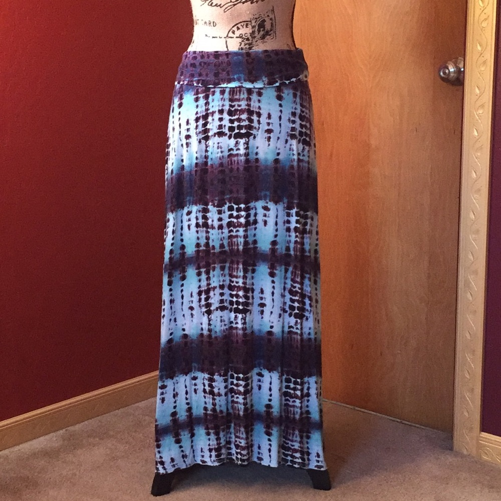 Soft Boho Tie Dye Maxi Hi Low skirt M/L